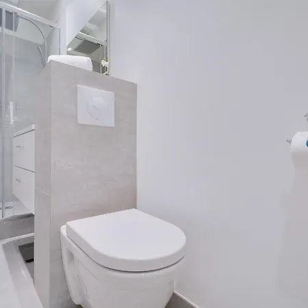 Sweett - Amiral De Coligny Παρίσι